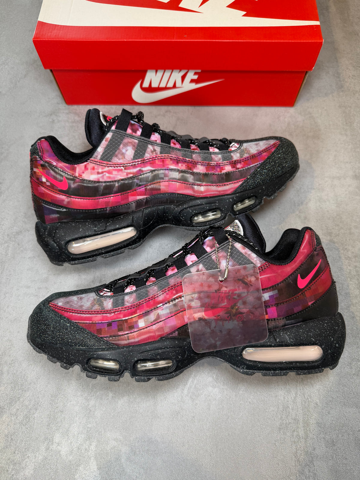 Air Max 95 Cherry Blossom UK 11