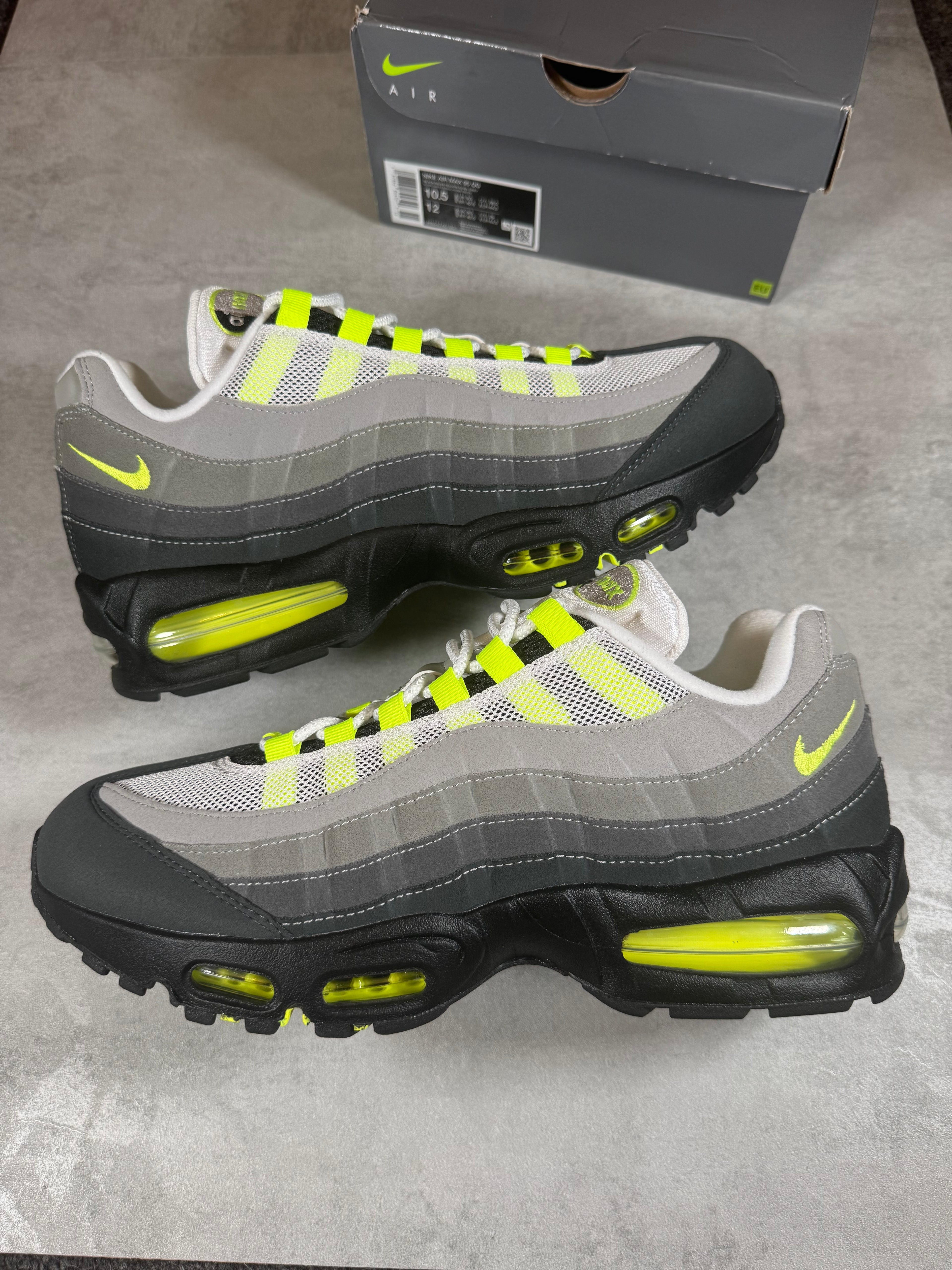 Nike Air Max 95 Neon UK 12