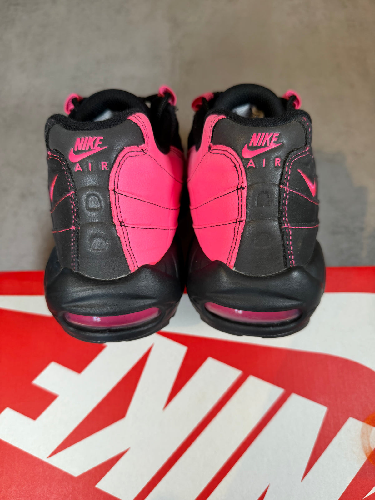 Air Max 95 Pink Blast UK 10