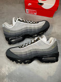 Air Max 95 Olive UK 9.5