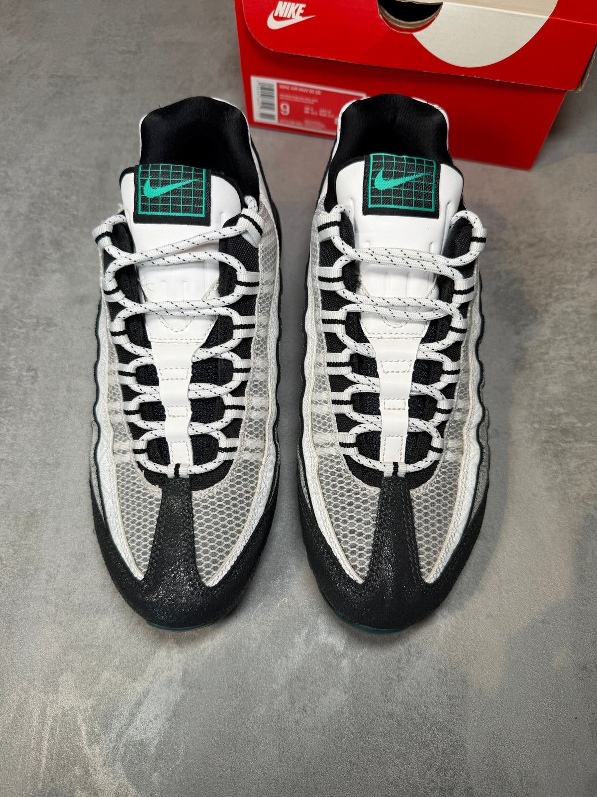 Air Max 95 Day of The Dead UK 8