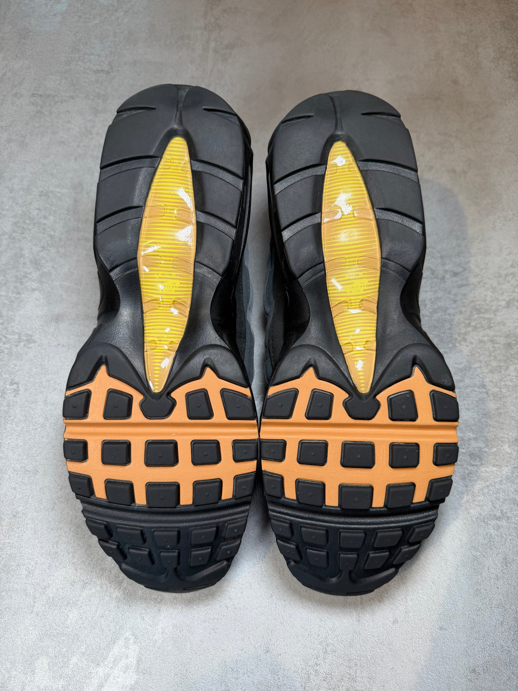 Air Max 95 Yellow Strike Icon UK 10