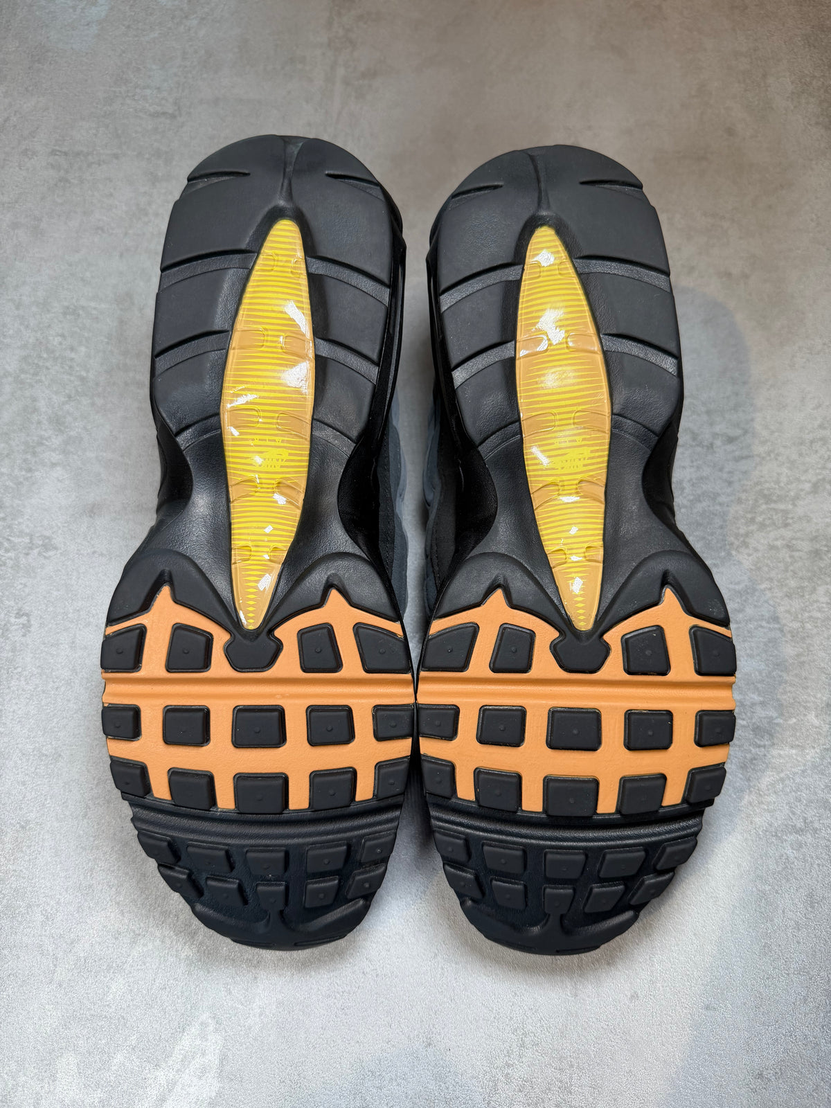 Air Max 95 Yellow Strike Icon UK 10