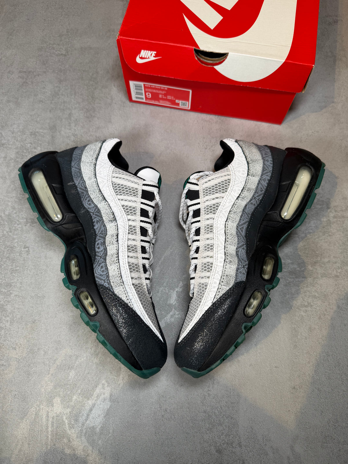 Air Max 95 Day of The Dead UK 8