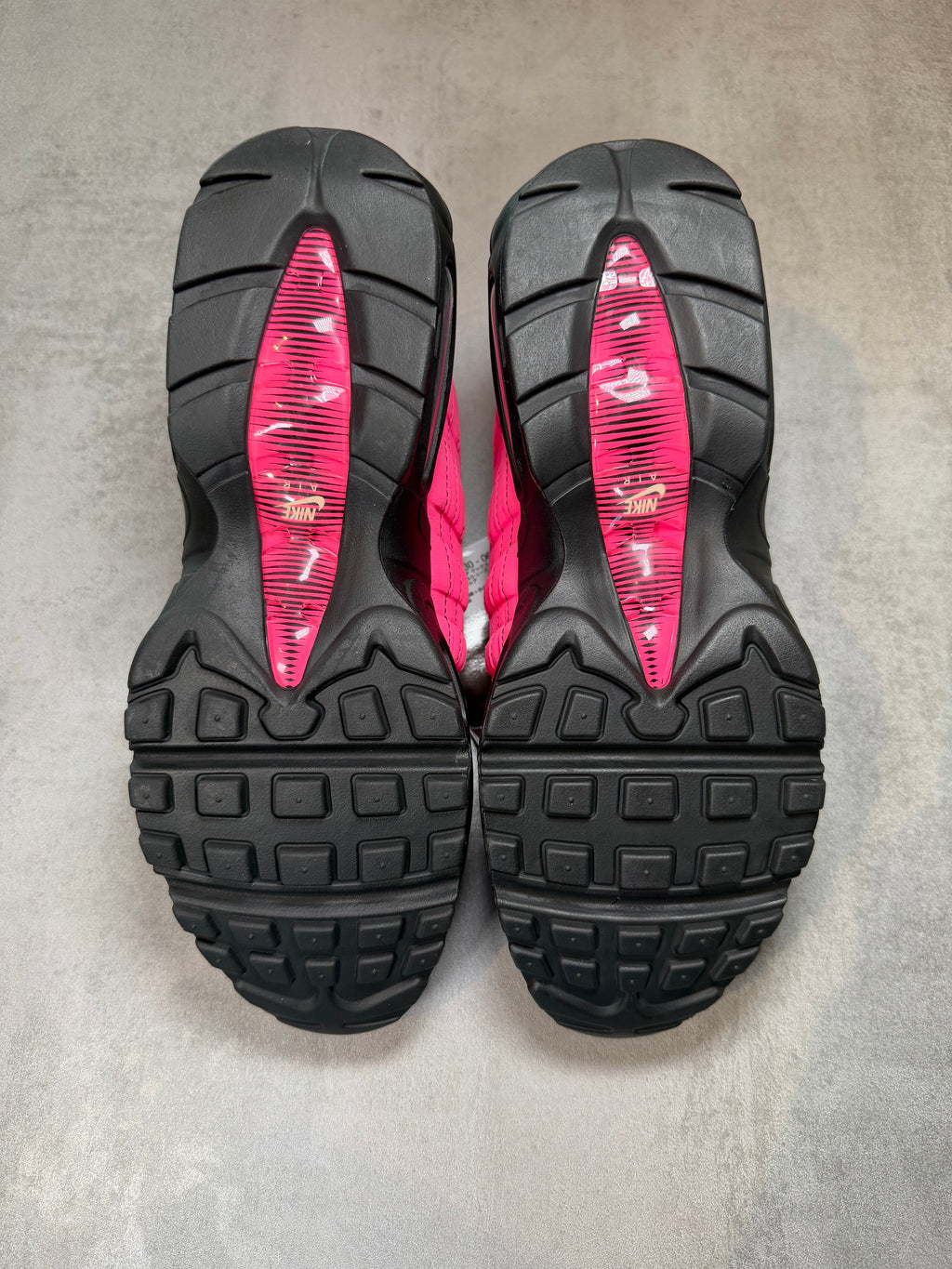 Air Max 95 Pink Blast UK 8