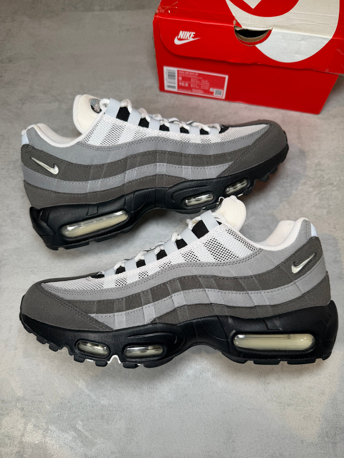 Air Max 95 Grey Jewel UK 8