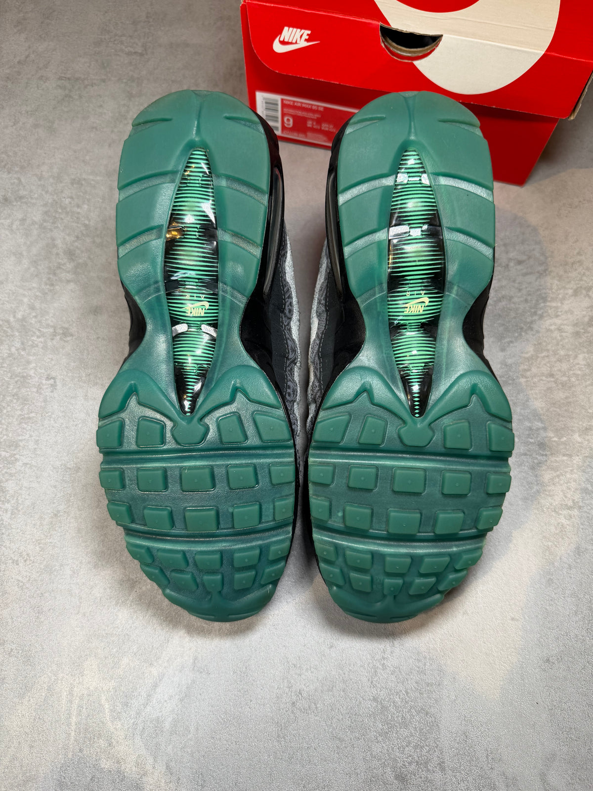 Air Max 95 Day of The Dead UK 8