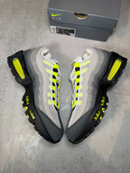 Air Max 95 Neon UK 7.5