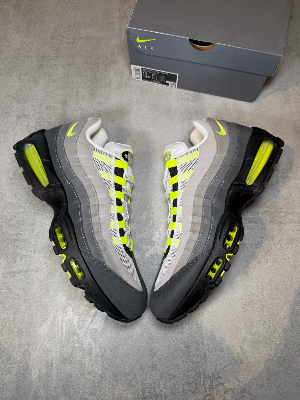 Air Max 95 Neon UK 12
