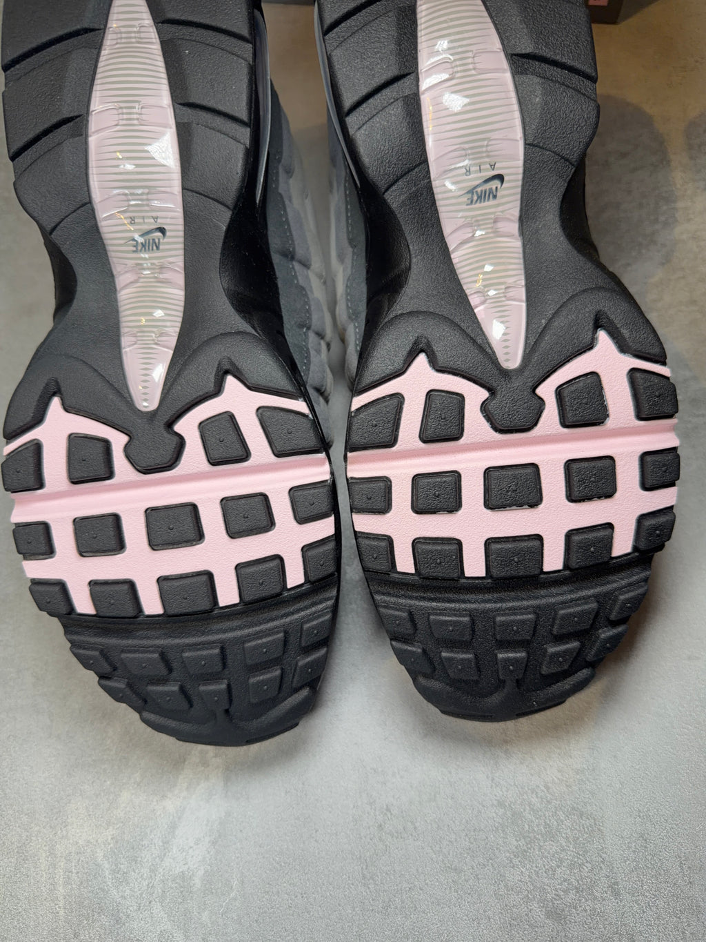 Air Max 95 Pink Foam UK 9