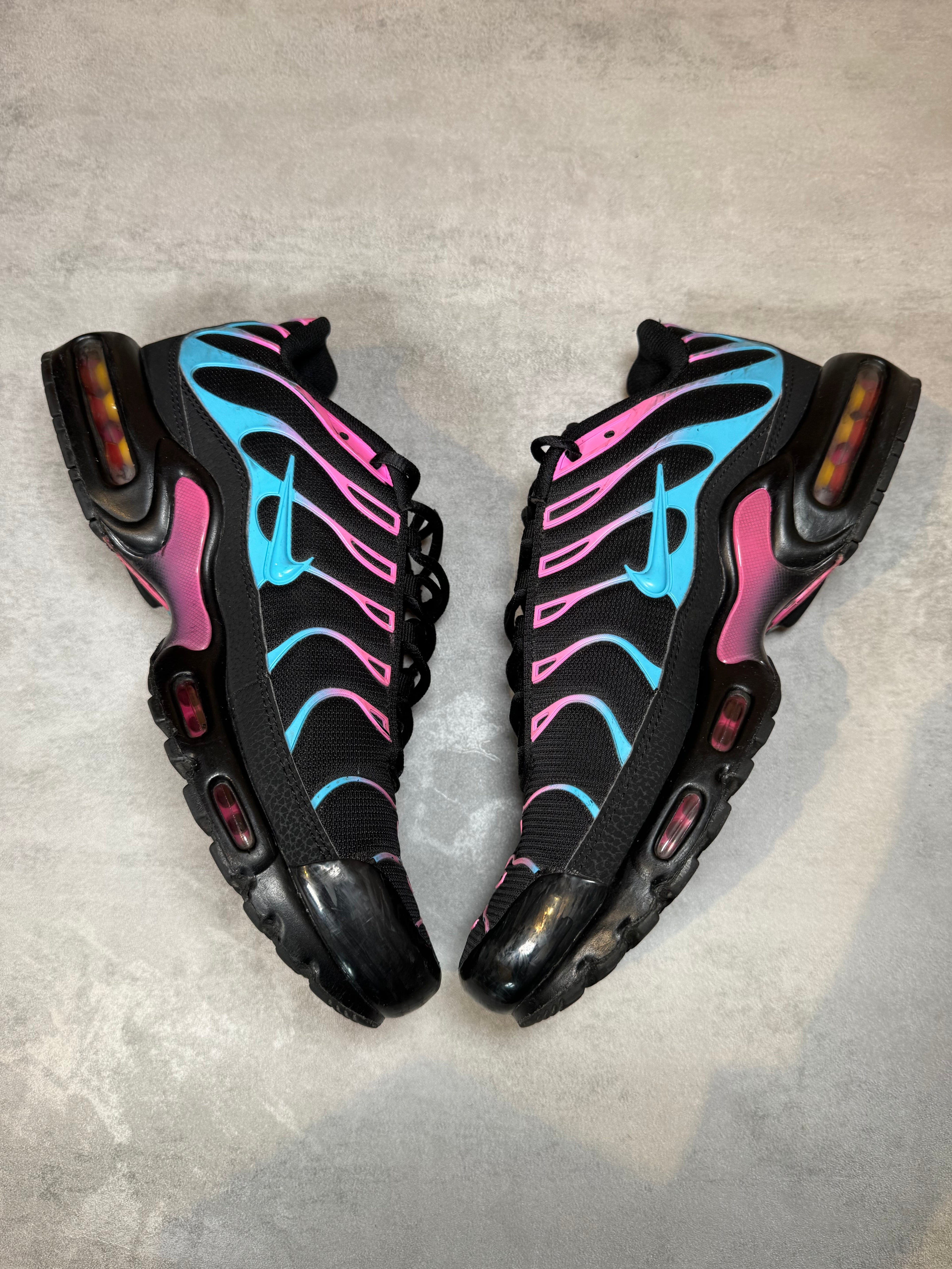 Nike Air Max Plus TN Miami Vice UK 8.5