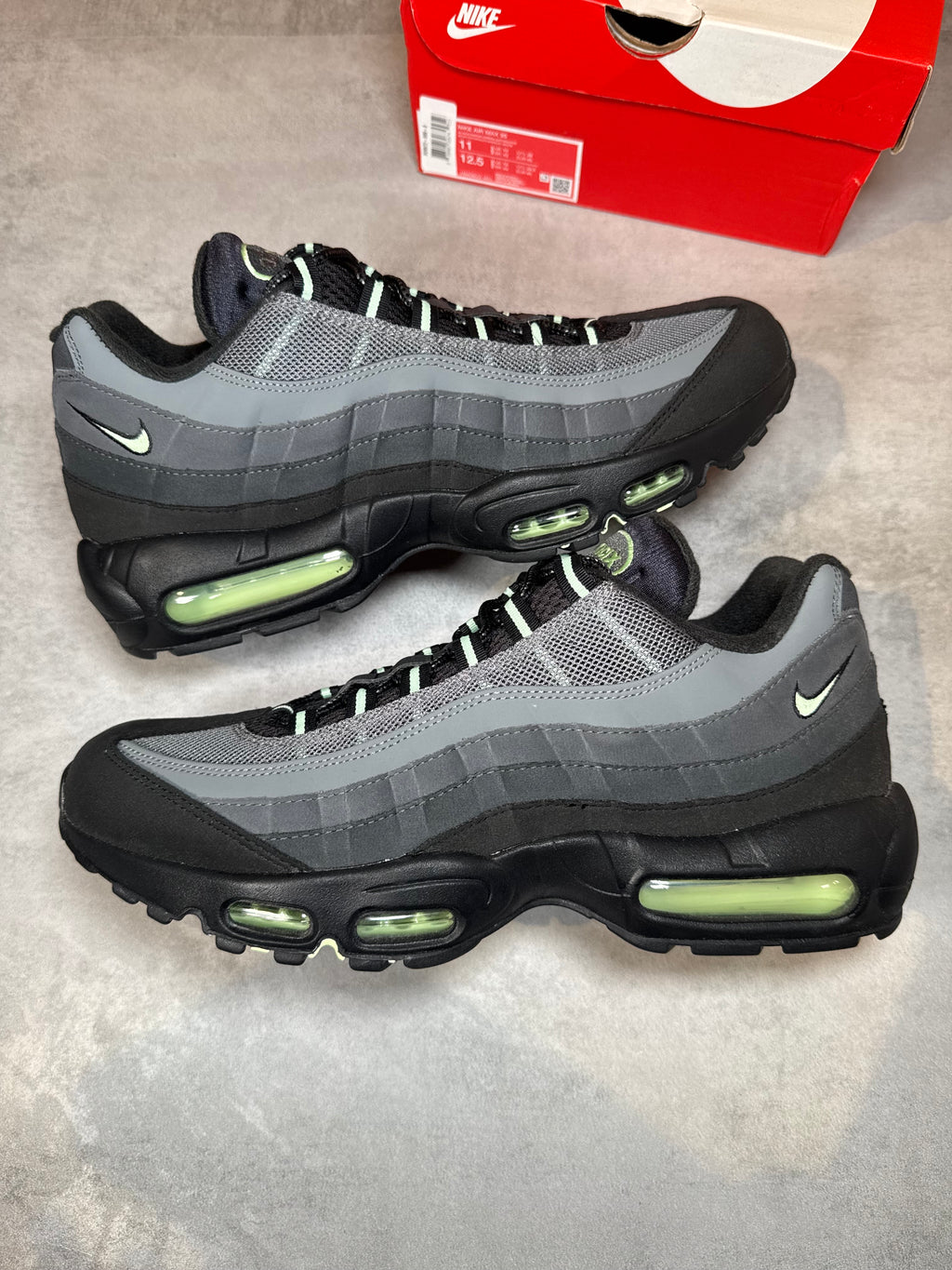 Nike Air Max 95 Vapour Green UK 10