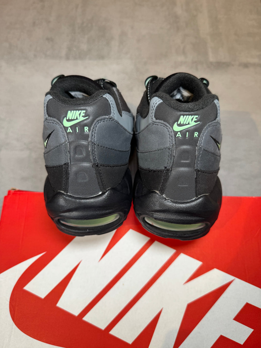 Air Max 95 Vapour Green UK 9