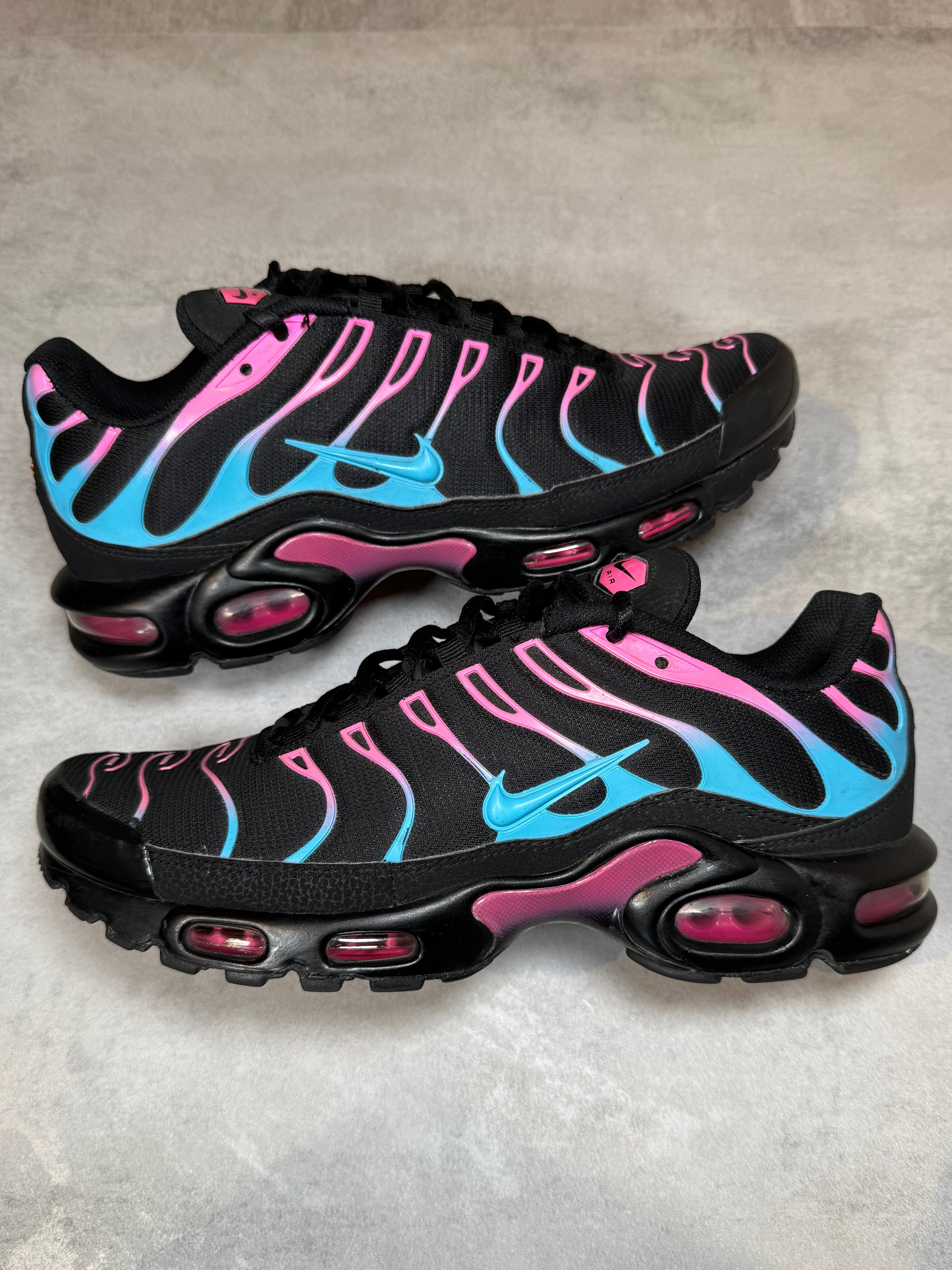 Nike Air Max Plus TN Miami Vice UK 8.5