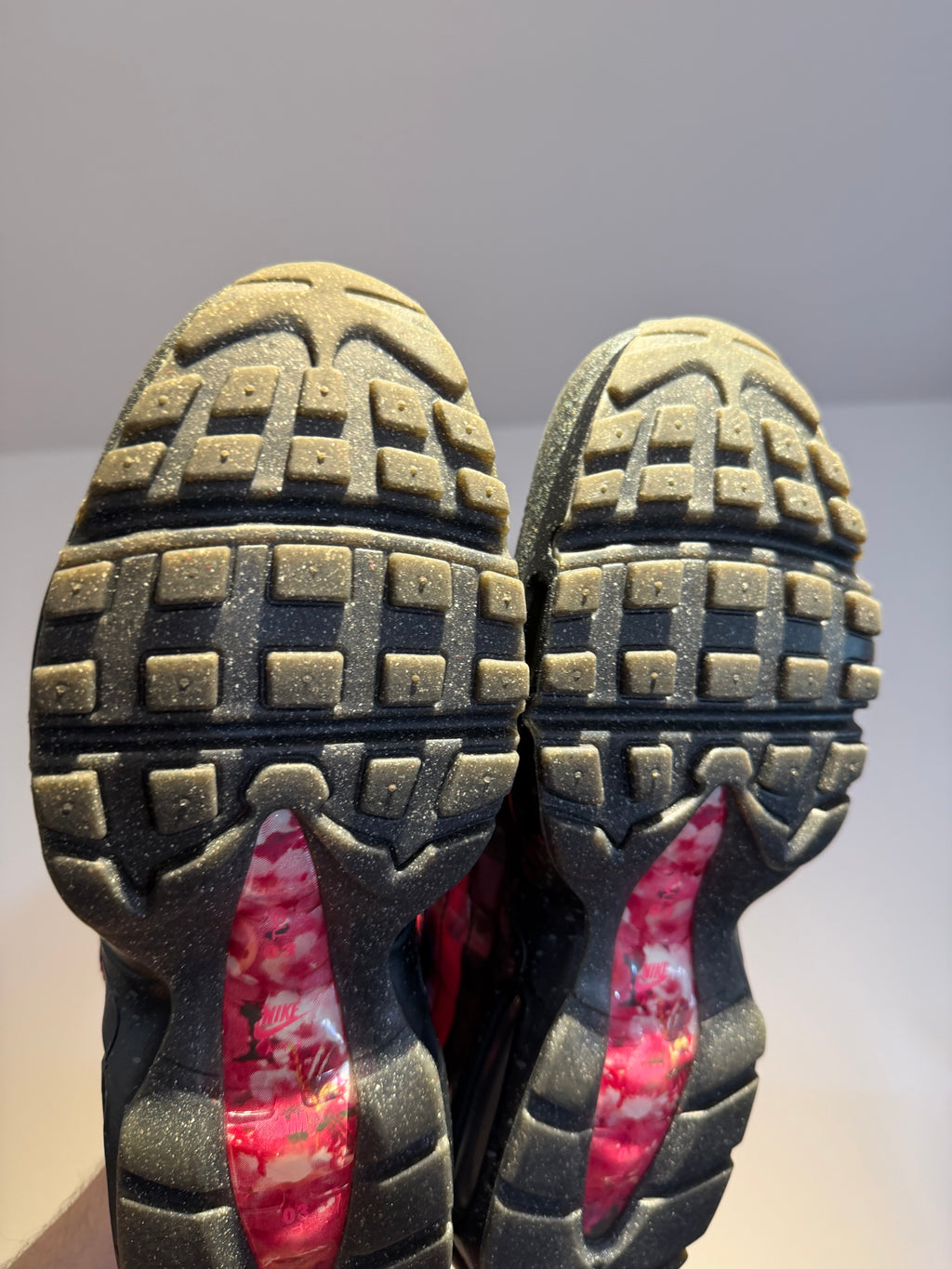 Air Max 95 Cherry Blossom UK 9.5