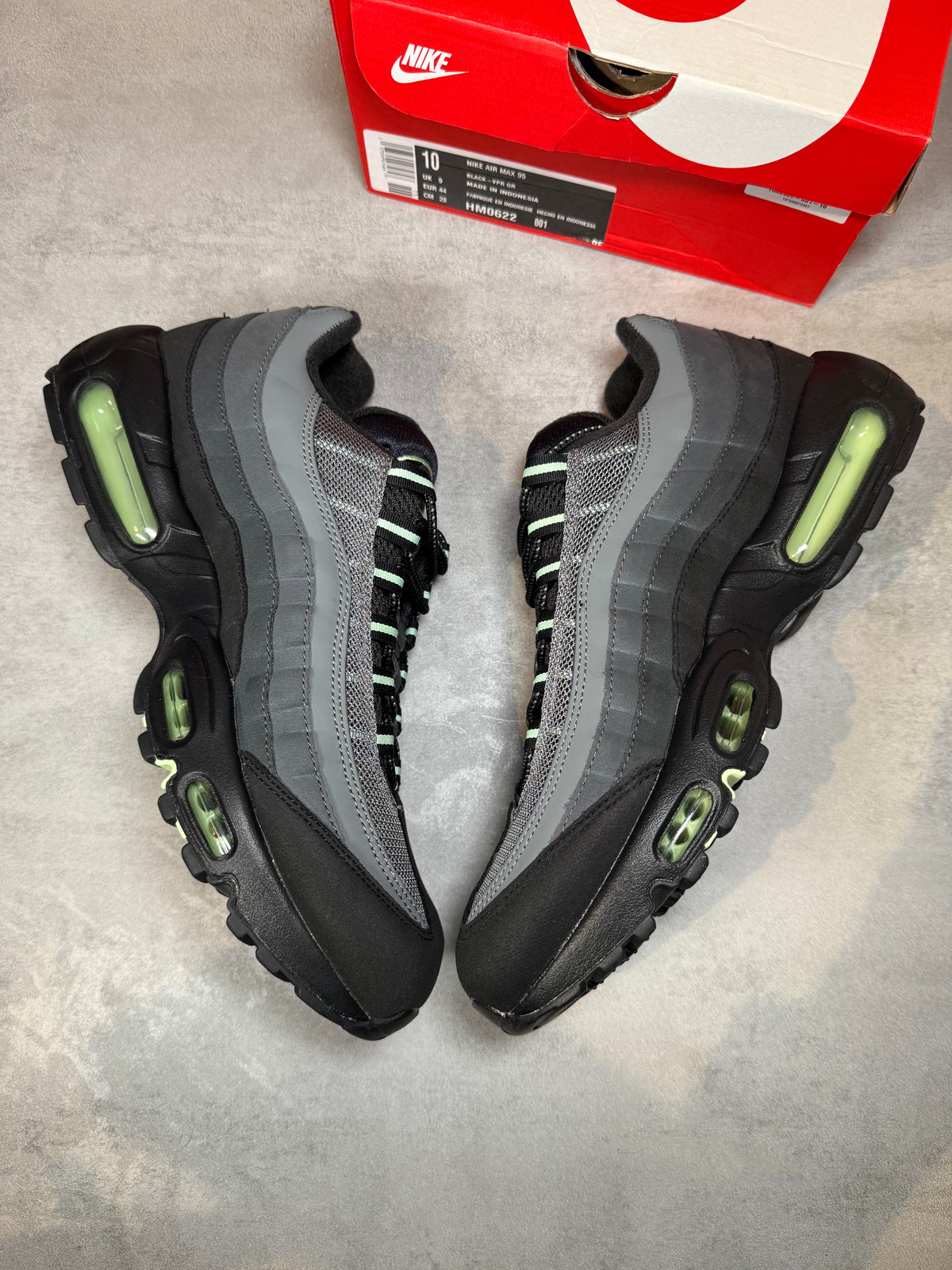 Air Max 95 Vapour Green UK 9