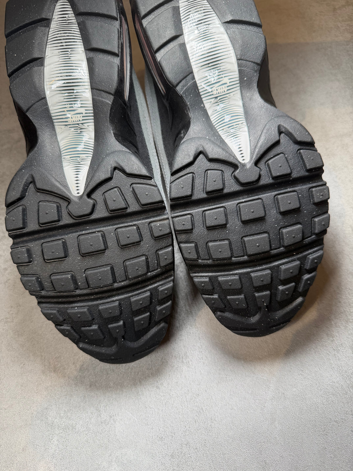 Air Max 95 Solar ID
