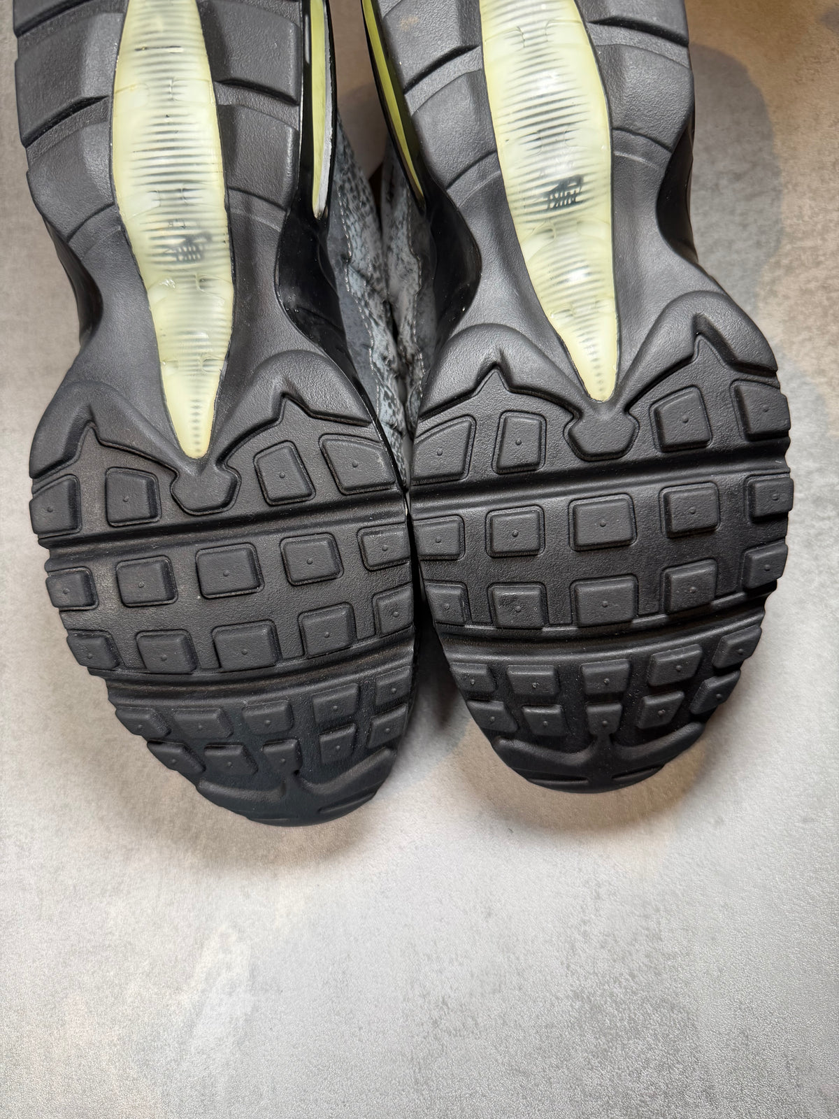 Air Max 95 Neon Snakeskin ID UK 8
