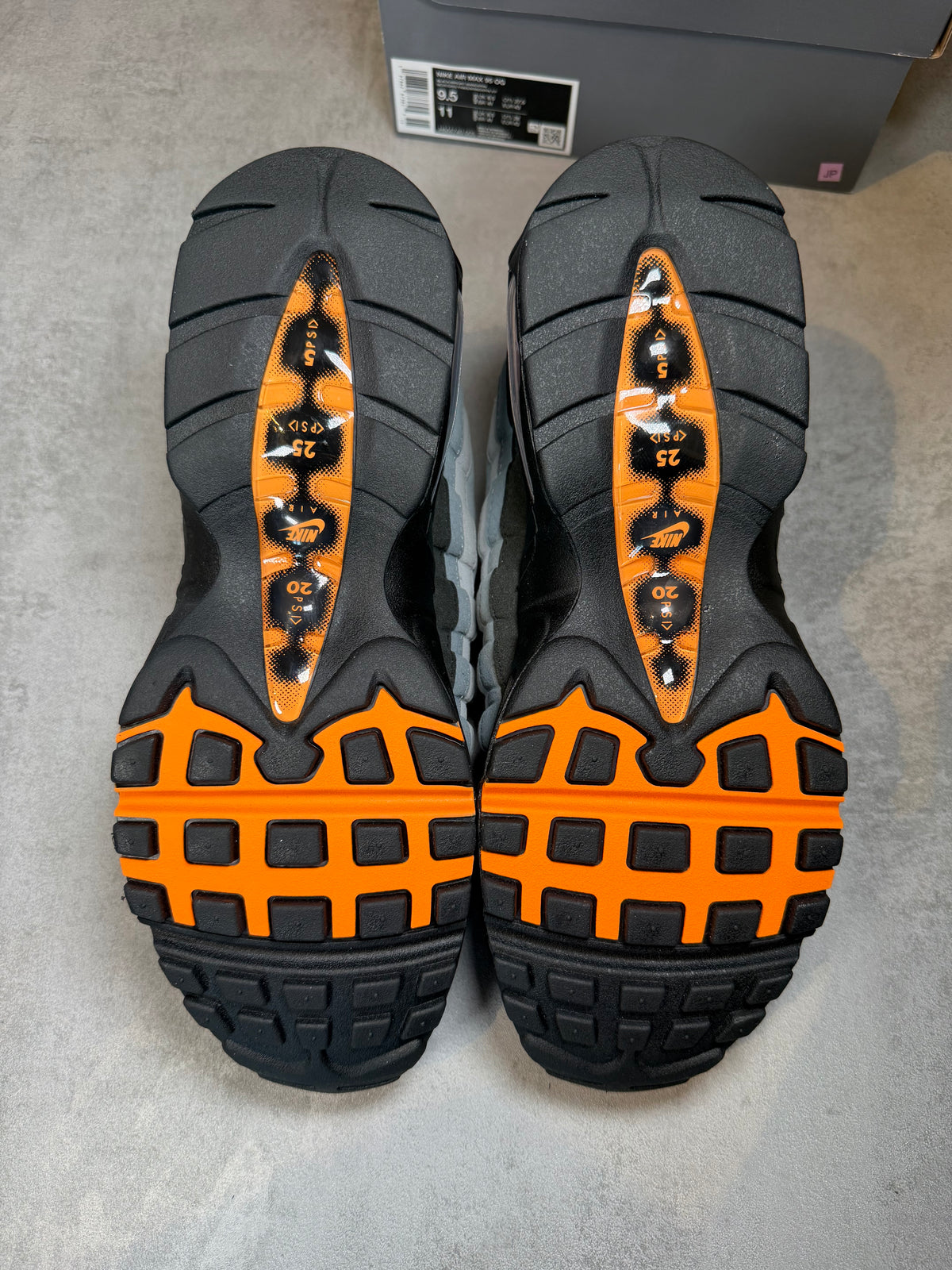 Air Max 95 Mandarin UK 8.5