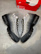 Air Max 95 Olive UK 9.5