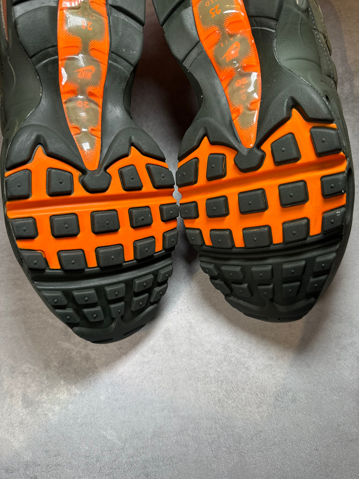 Air Max 95 Total Orange Neutral Olive UK 7.5