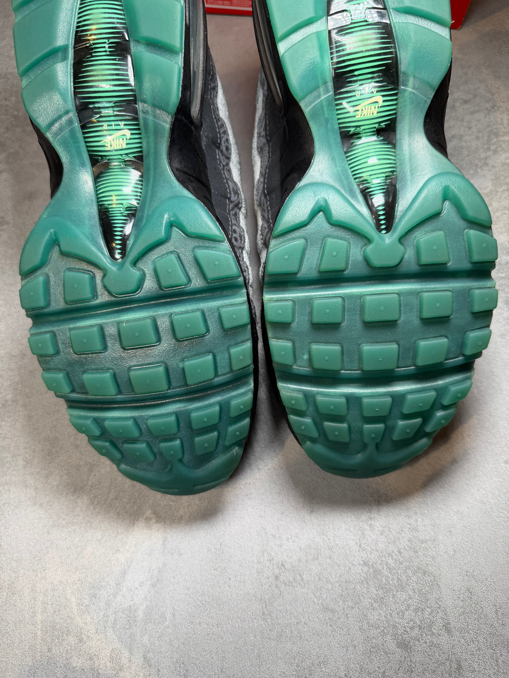 Air Max 95 Day of The Dead UK 8