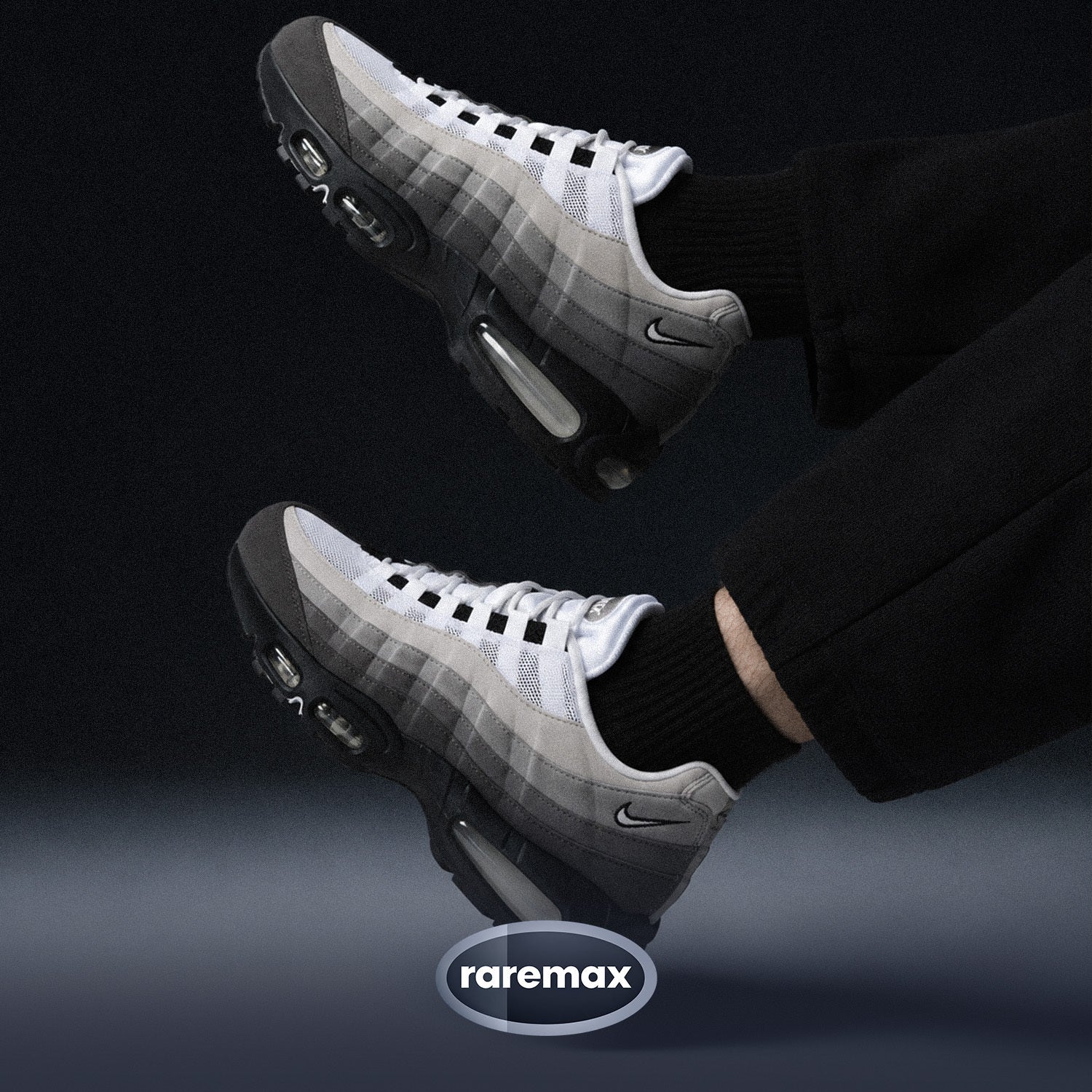 Air Max 95 on foot, dark studio